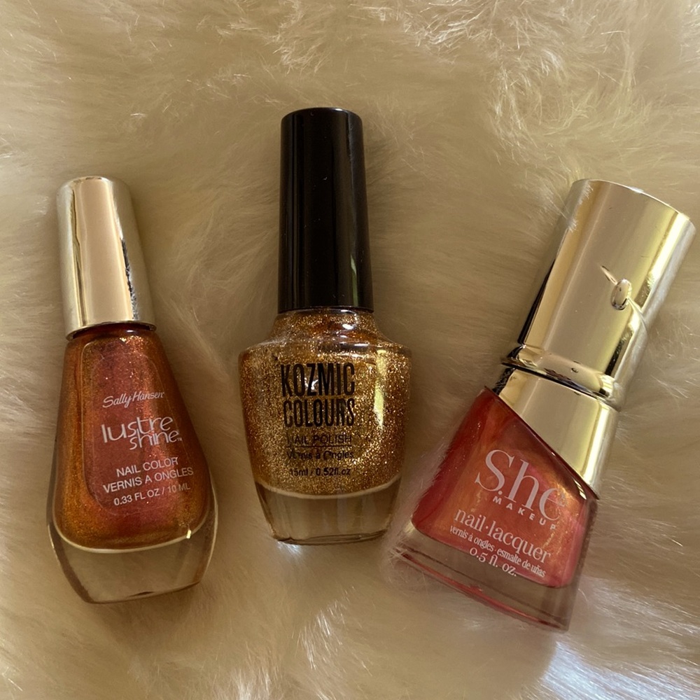 Set of 3 nail polishes